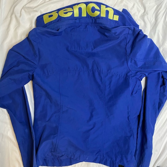 Bench Jacket - Picture 3 of 3